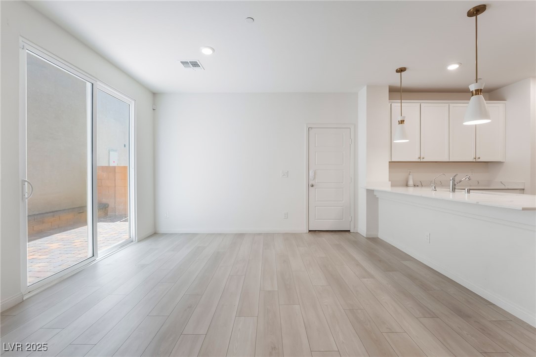 2665 Piroli Street Property Photo 6