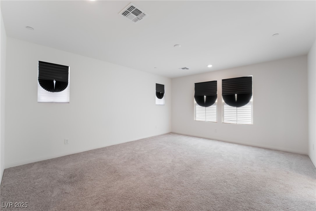 2665 Piroli Street Property Photo 12