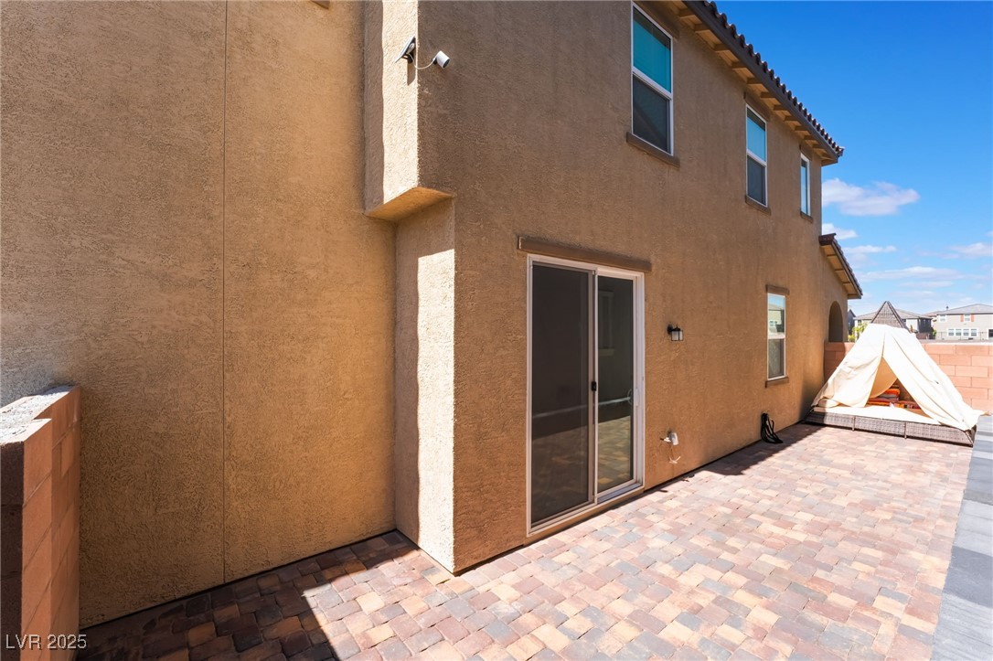2665 Piroli Street Property Photo 24