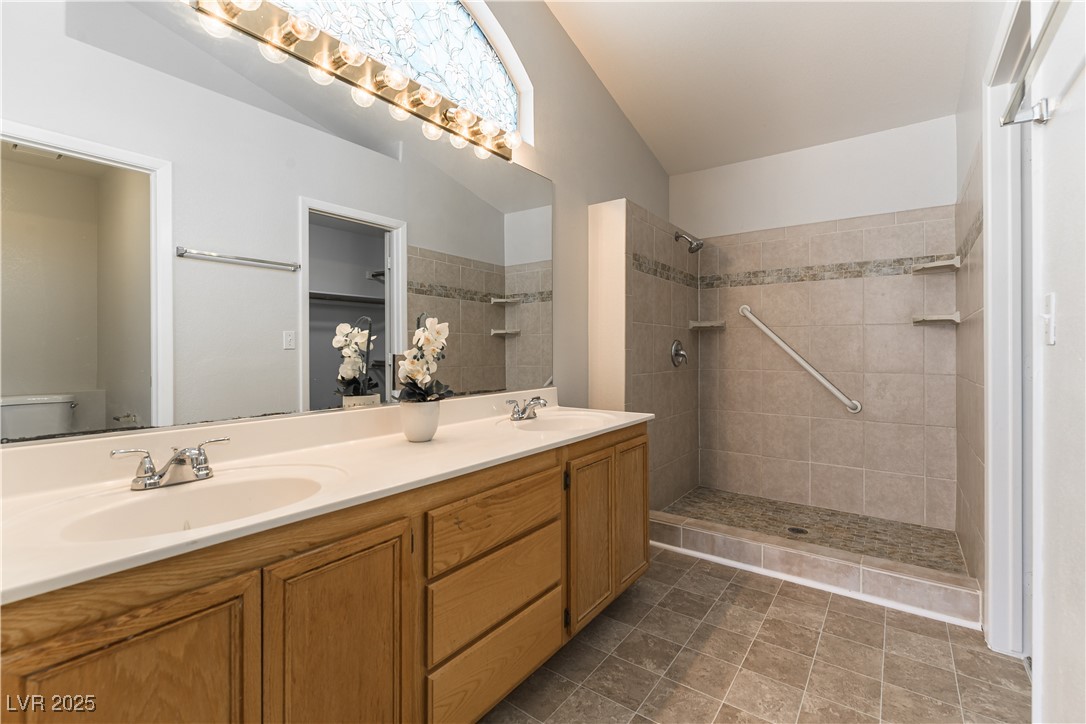 9044 Flutell Court Property Photo 9
