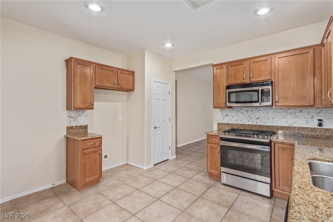 2404 Garganey Avenue Property Photo 18