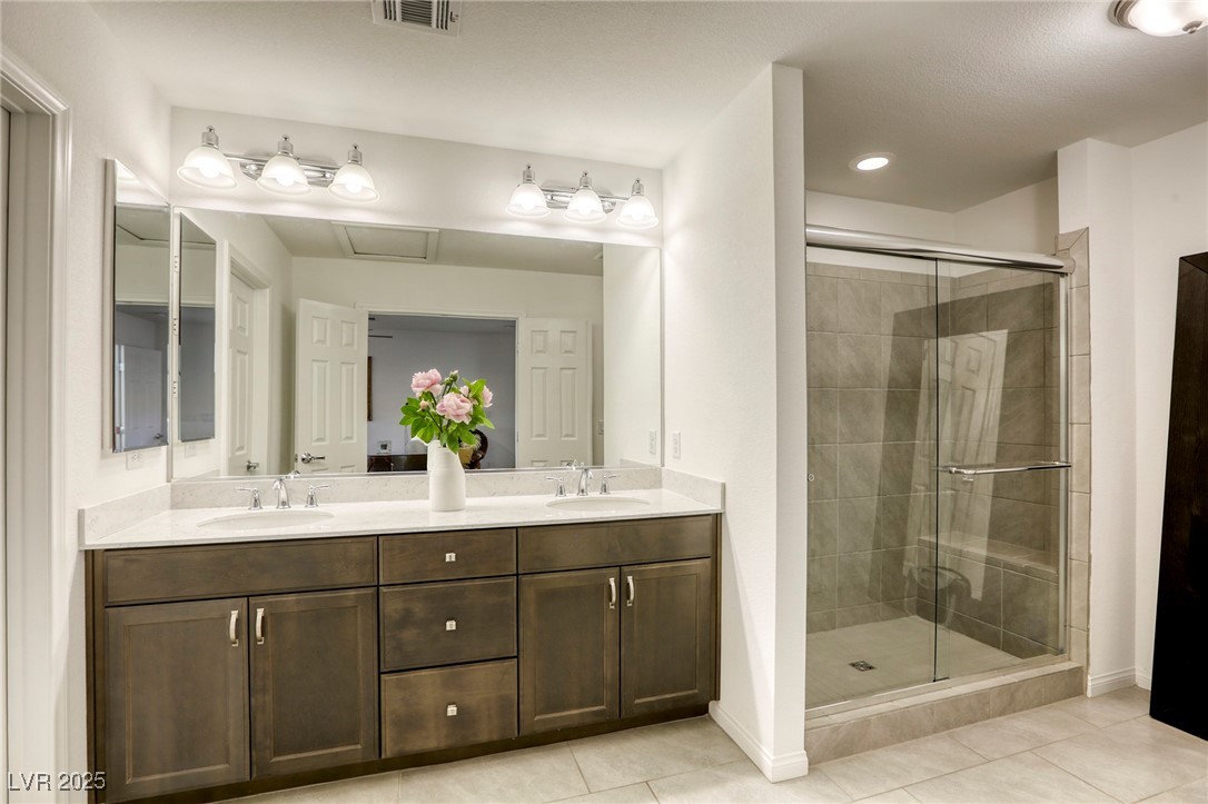 5368 Knitmore Court Property Photo 32