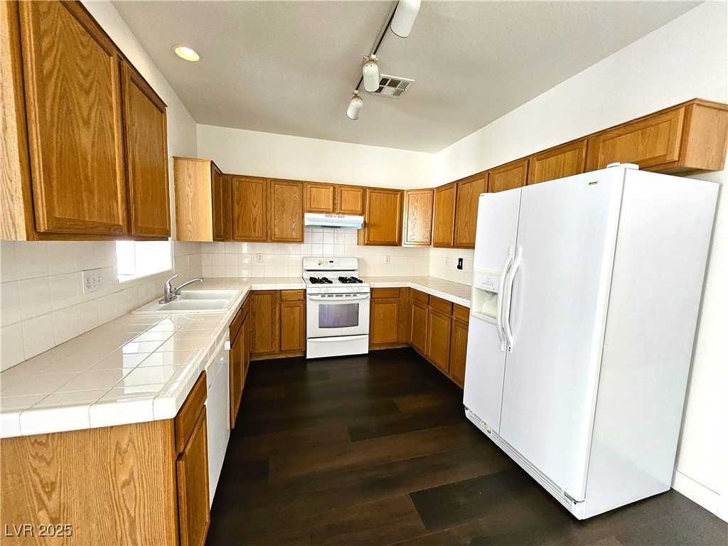 6374 Pronghorn Ridge Avenue Property Photo 6