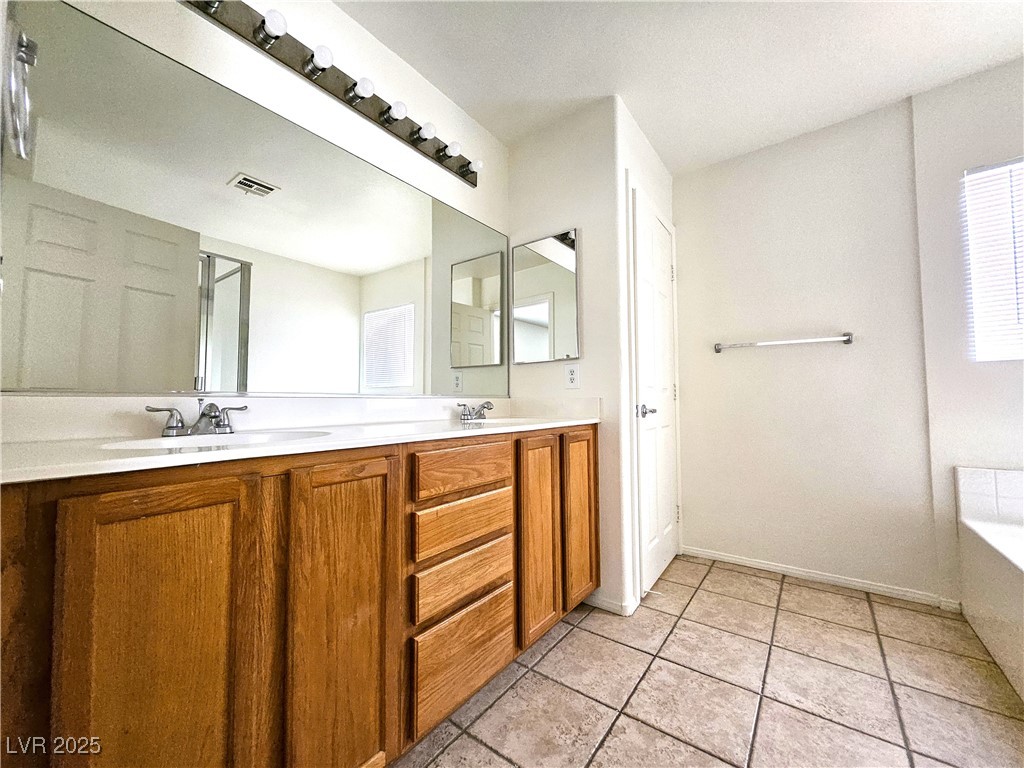 6374 Pronghorn Ridge Avenue Property Photo 14