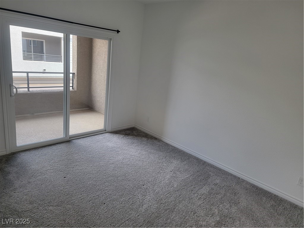 1535 Eva Crossing Place Property Photo 6