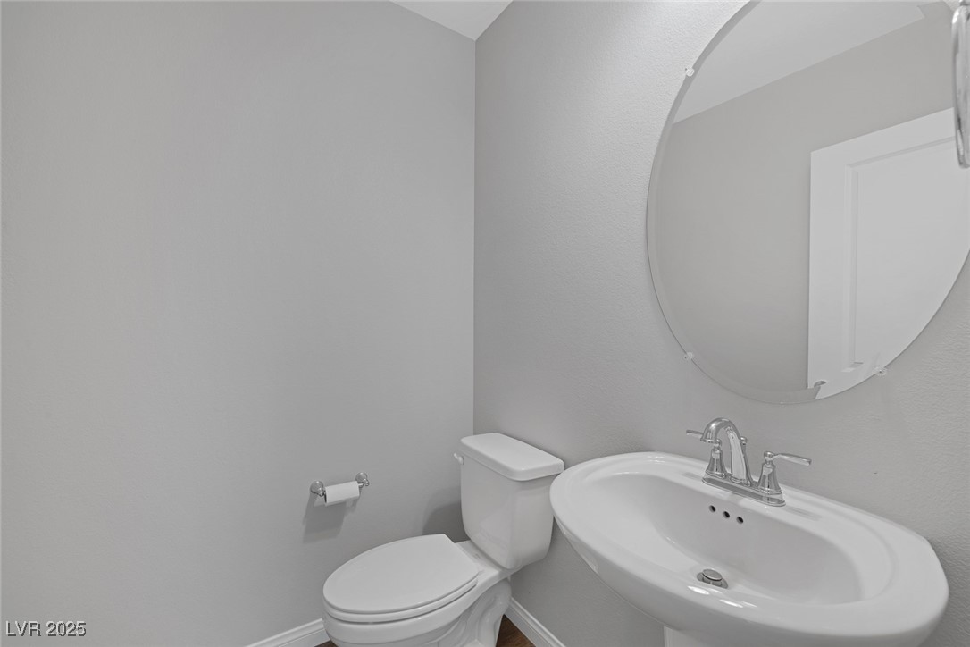 744 Amethyst Point Way Property Photo 16