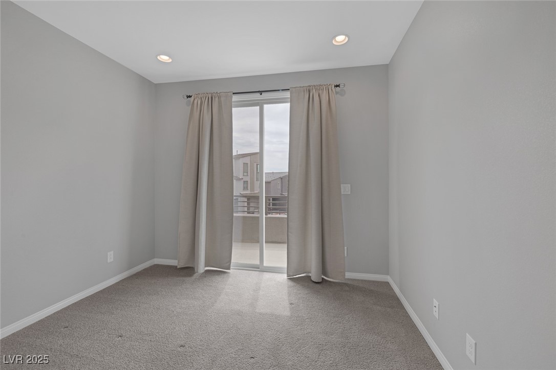 744 Amethyst Point Way Property Photo 27