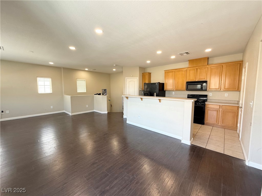 3916 Sweet Pine Street 101 Property Photo 6