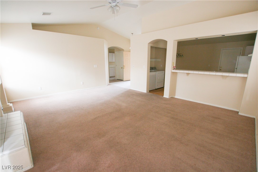 1517 Glenrosa Drive Property Photo 4