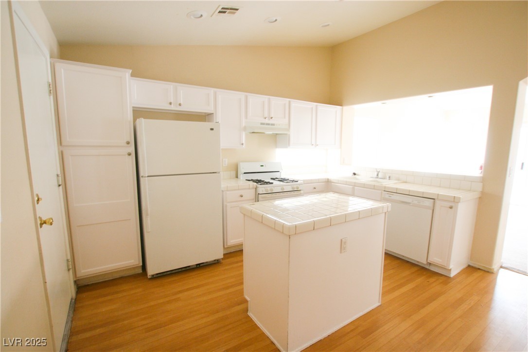 1517 Glenrosa Drive Property Photo 8