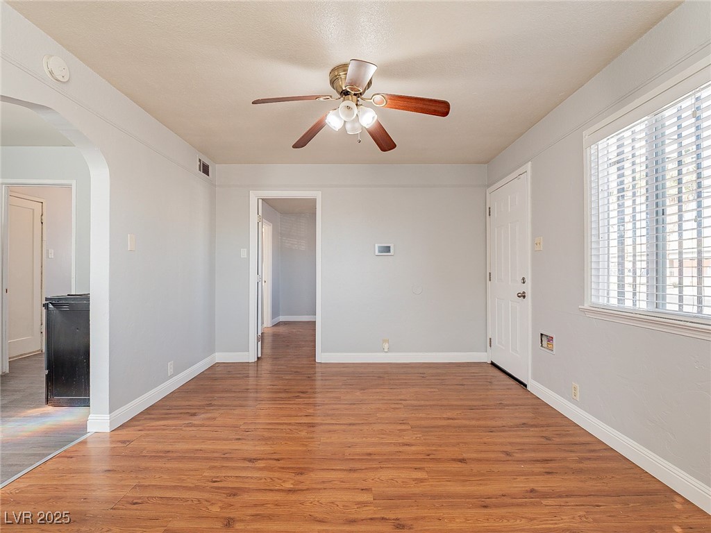 329 North 8th Street 714 Property Photo 7