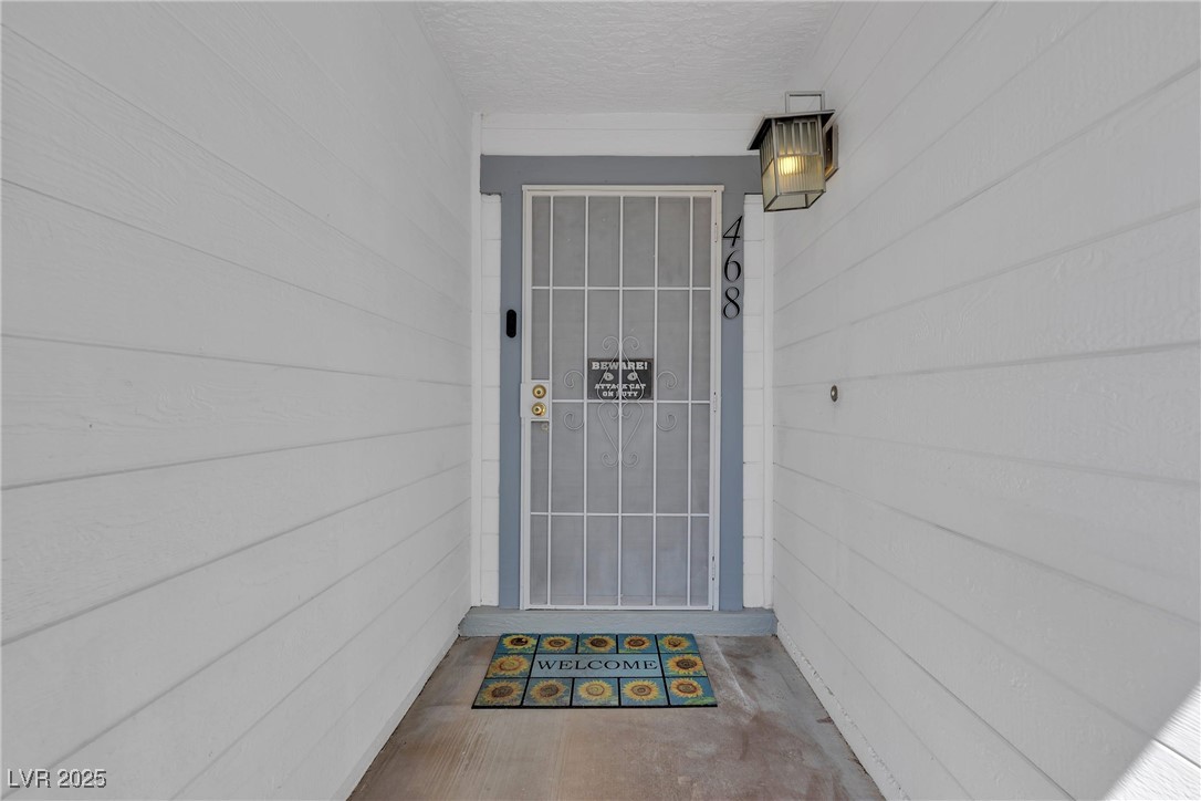 468 Potomac Street Property Photo 3
