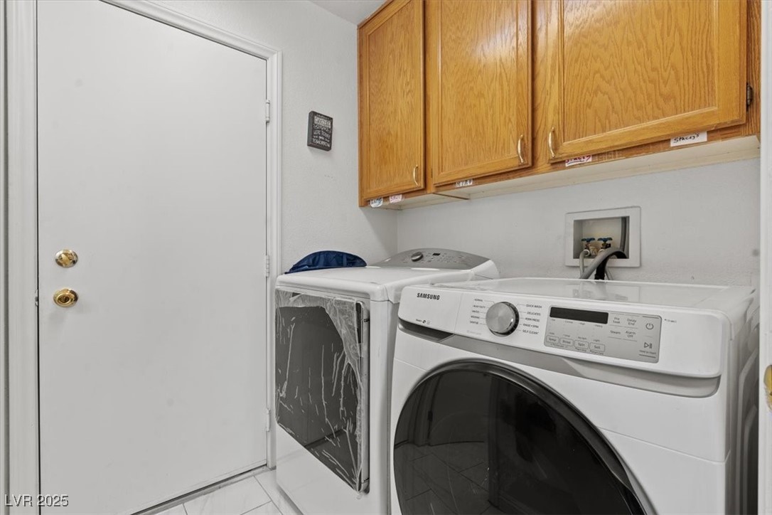 7954 Kentshire Drive Property Photo 14
