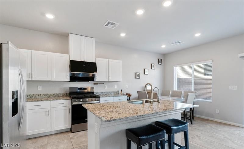 7462 Dragonfruit Avenue Property Photo 8