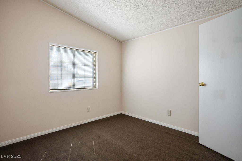 2370 Schifrin Street Property Photo 23