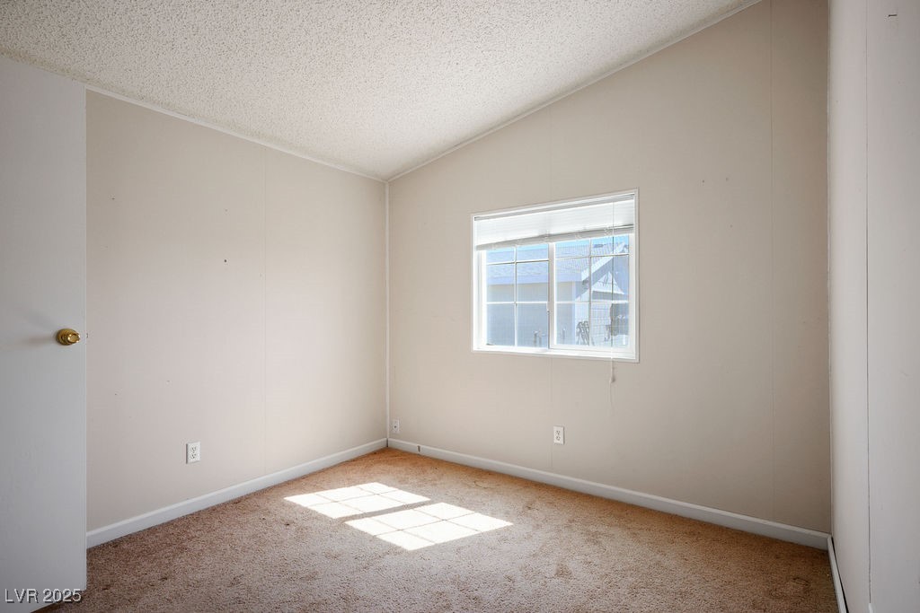 2370 Schifrin Street Property Photo 26