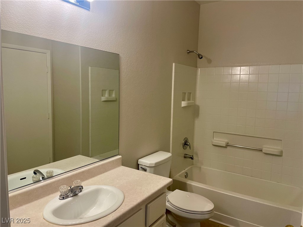 9050 Warm Springs Road 1008 Property Photo 12