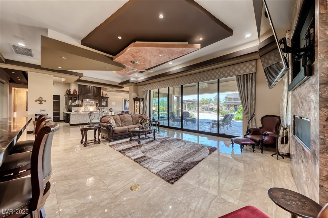9920 Rancho Destino Road Property Photo 16