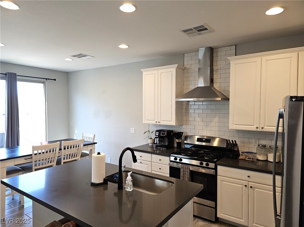 4109 Cloudless Avenue Property Photo 7