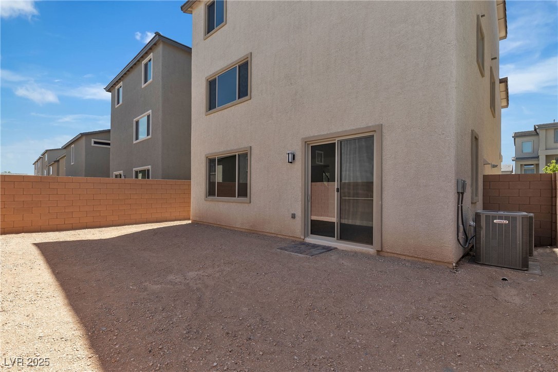 7482 Lodano Avenue Property Photo 6