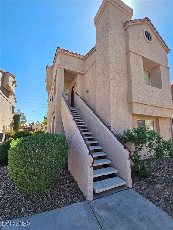 5225 West Reno Avenue 210 Property Photo 1