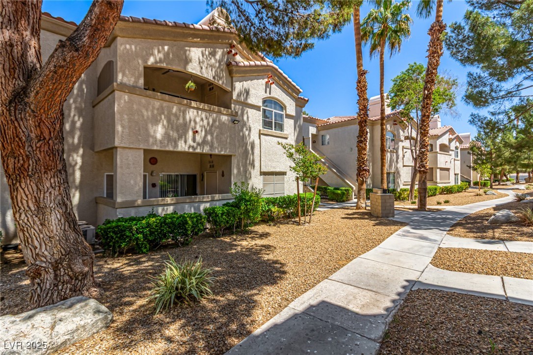 6480 Annie Oakley Drive 814 Property Photo 1
