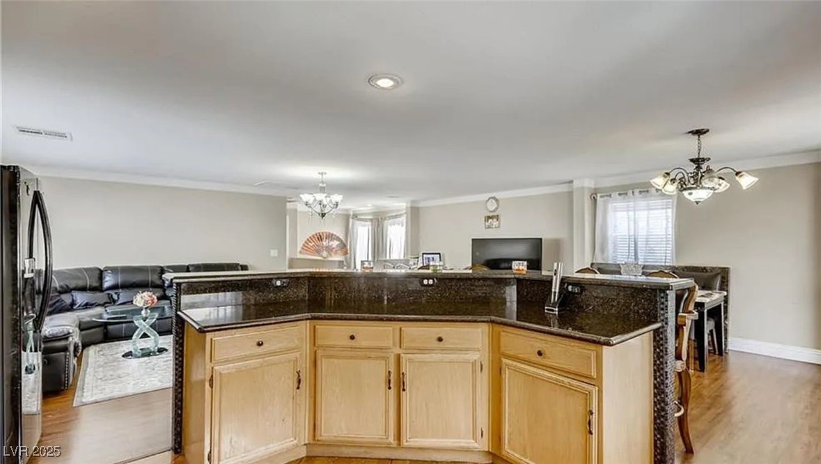 9772 Splendor Sky Avenue Property Photo 16