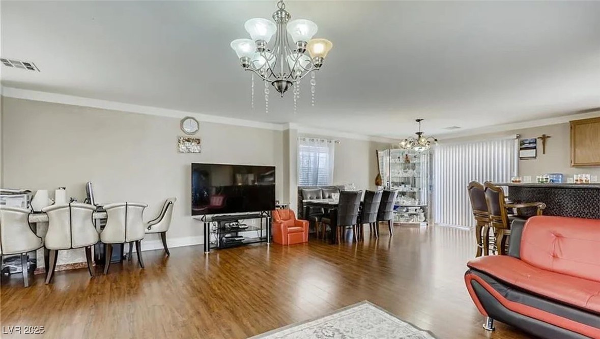 9772 Splendor Sky Avenue Property Photo 23