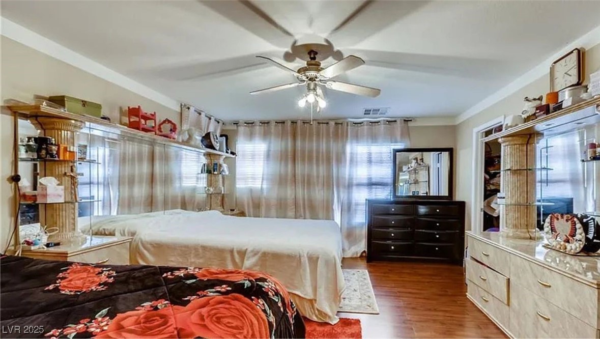 9772 Splendor Sky Avenue Property Photo 24