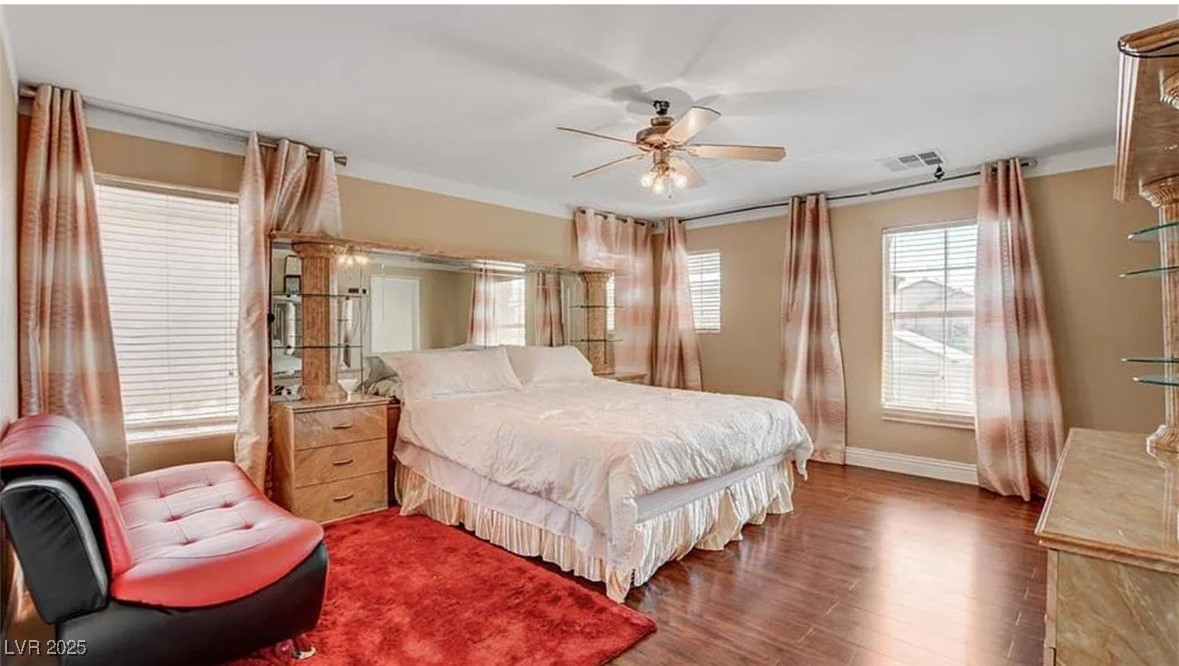 9772 Splendor Sky Avenue Property Photo 25