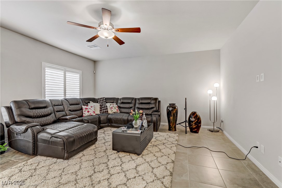 8351 Gold River Court Property Photo 9