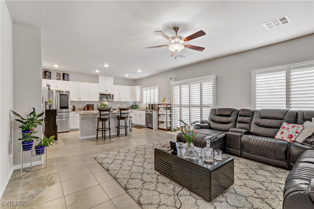 8351 Gold River Court Property Photo 10