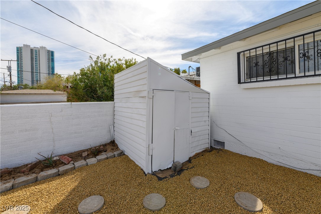 2305 Santa Paula Drive Property Photo 31