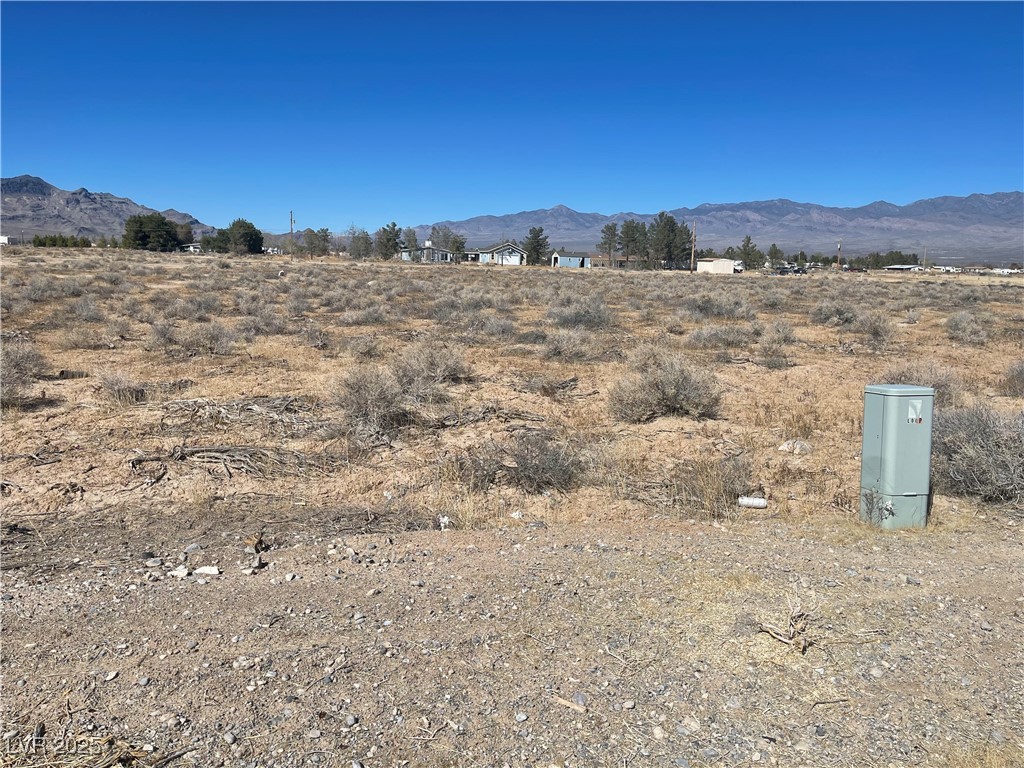 2160 West Mesquite Avenue Property Photo 5