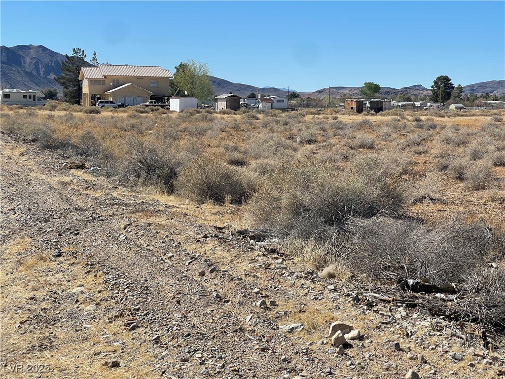2160 West Mesquite Avenue Property Photo 9