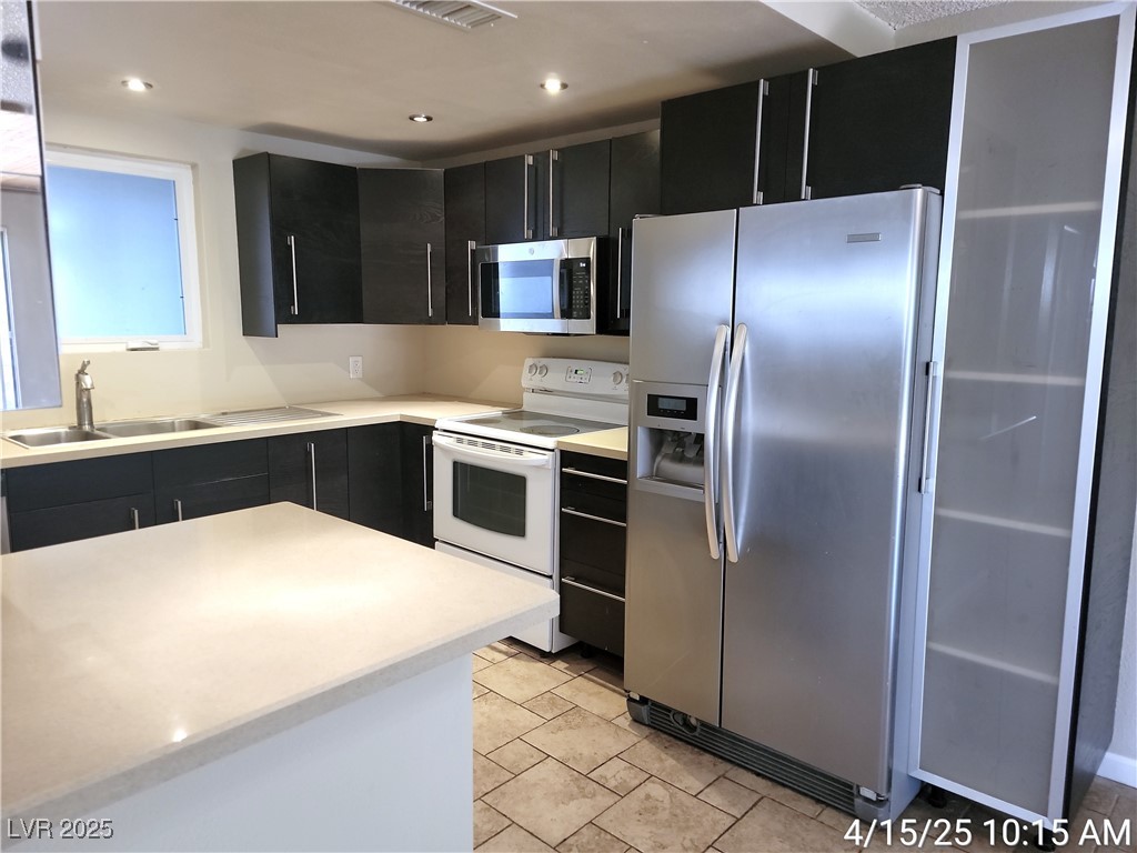 1729 Jupiter Court C Property Photo 5