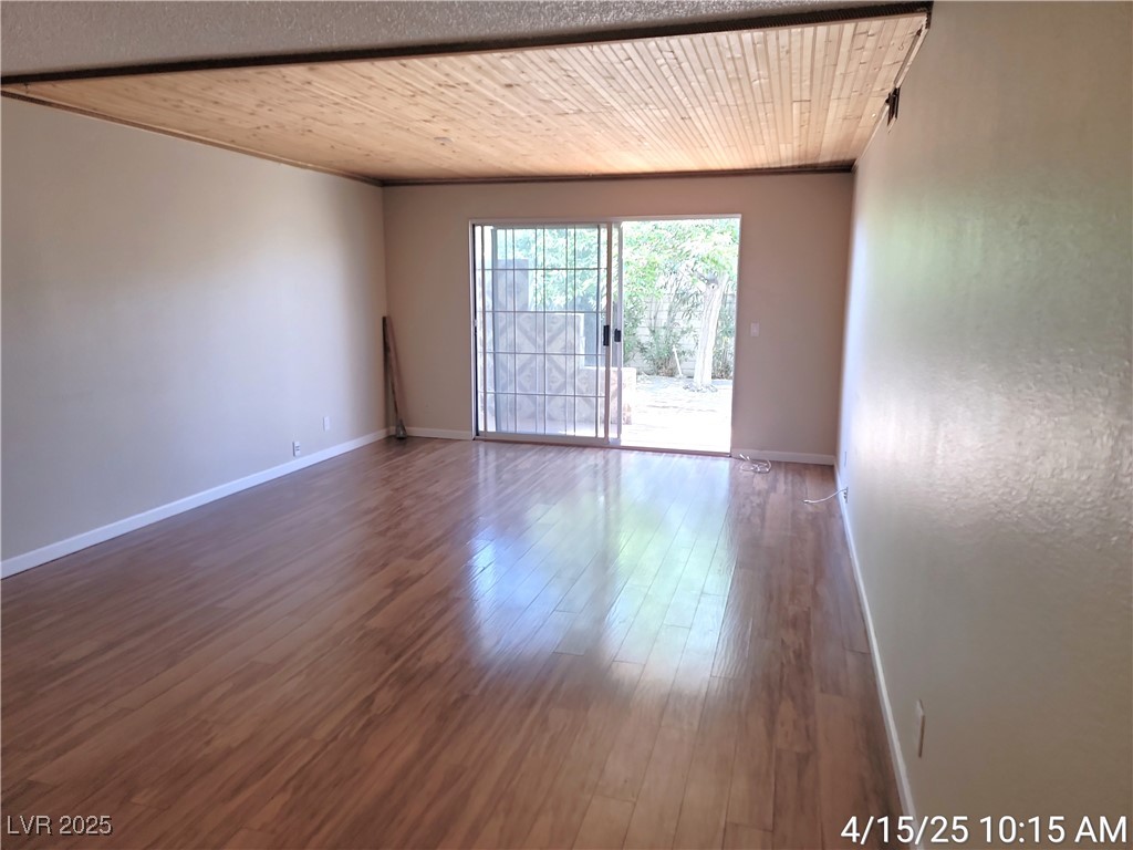 1729 Jupiter Court C Property Photo 7