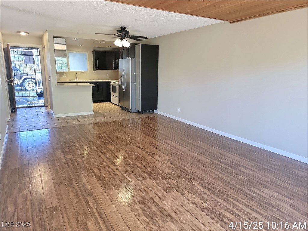 1729 Jupiter Court C Property Photo 8