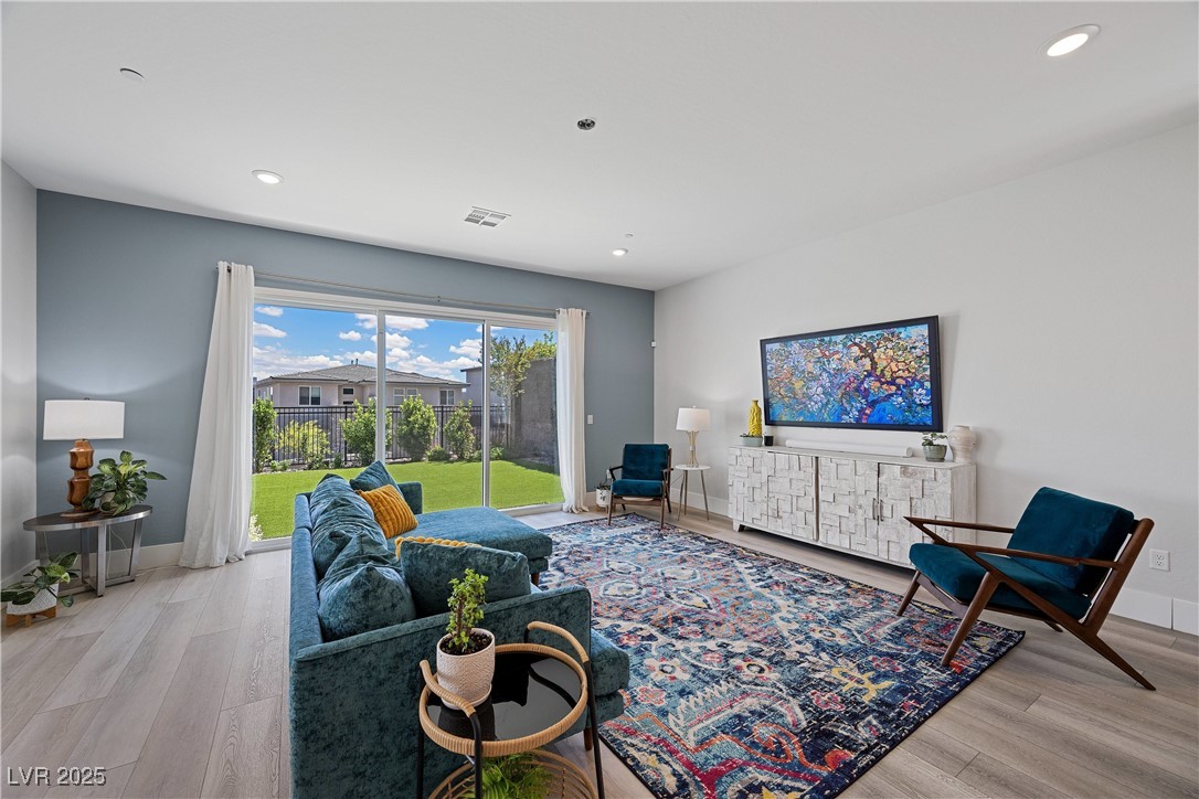 298 Watteau Court Property Photo 20