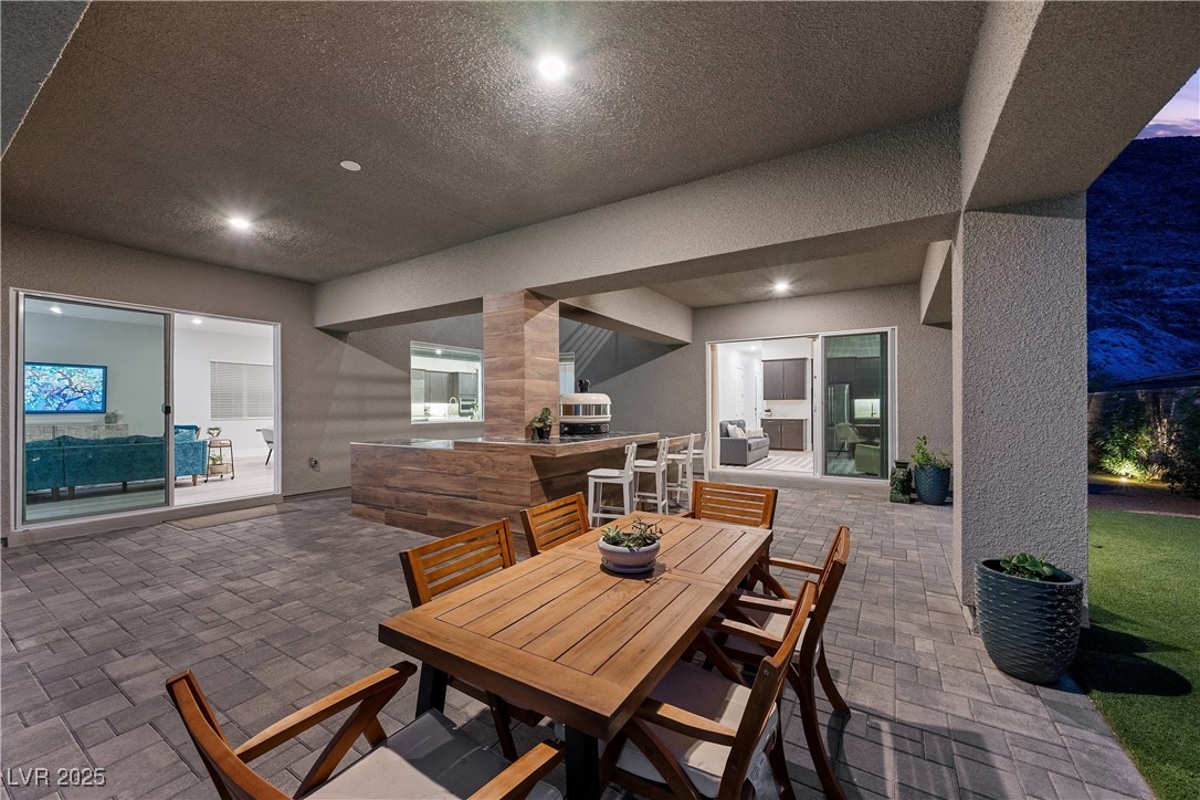 298 Watteau Court Property Photo 22