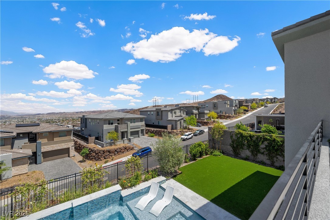 298 Watteau Court Property Photo 43