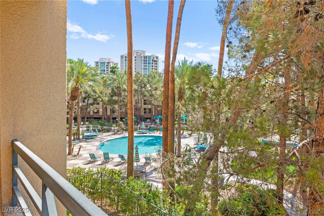 220 East Flamingo Road 111 Property Photo 14