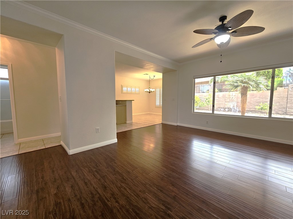 2545 Shellsburg Avenue Property Photo 6