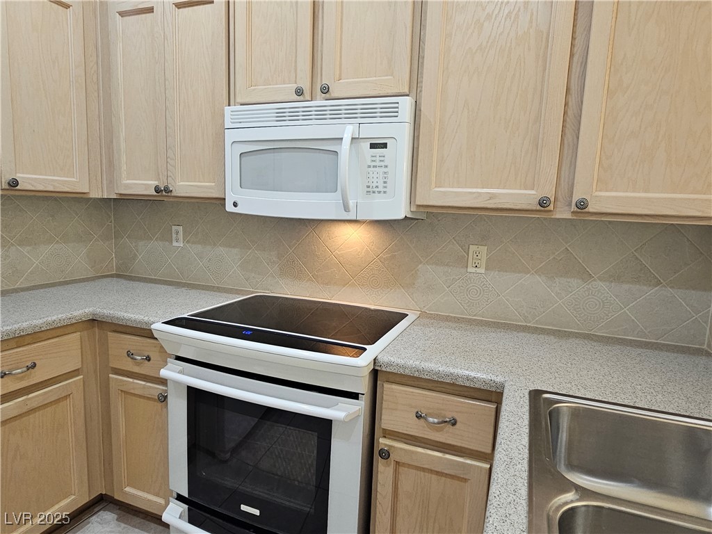 2545 Shellsburg Avenue Property Photo 21