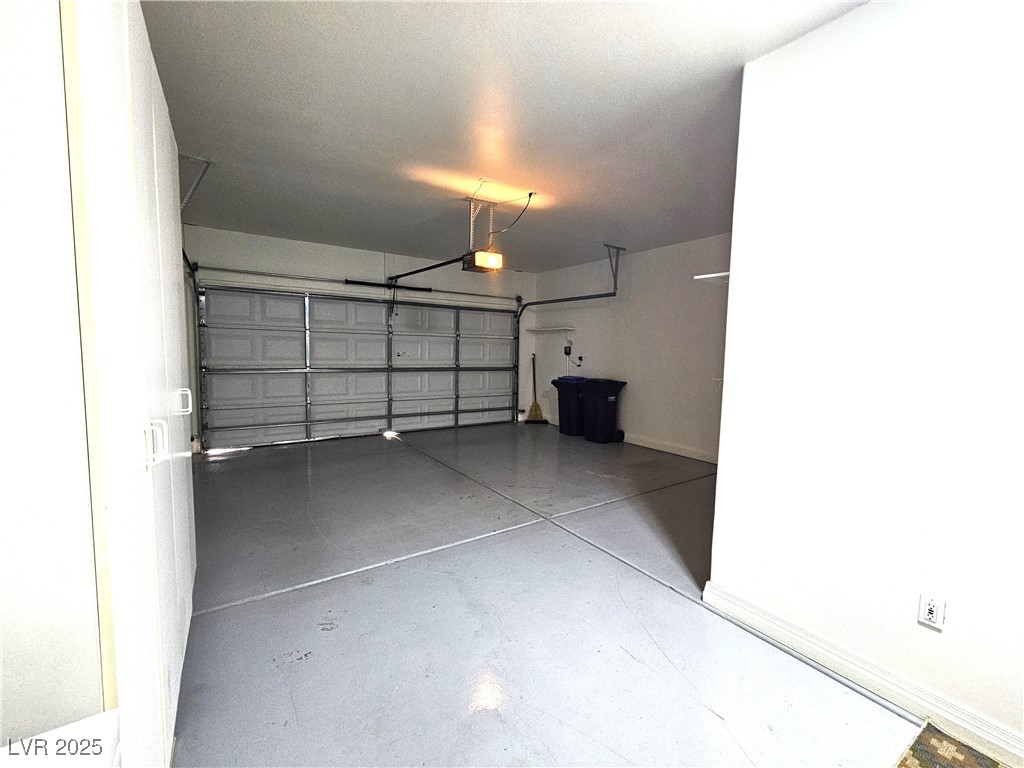 2545 Shellsburg Avenue Property Photo 27