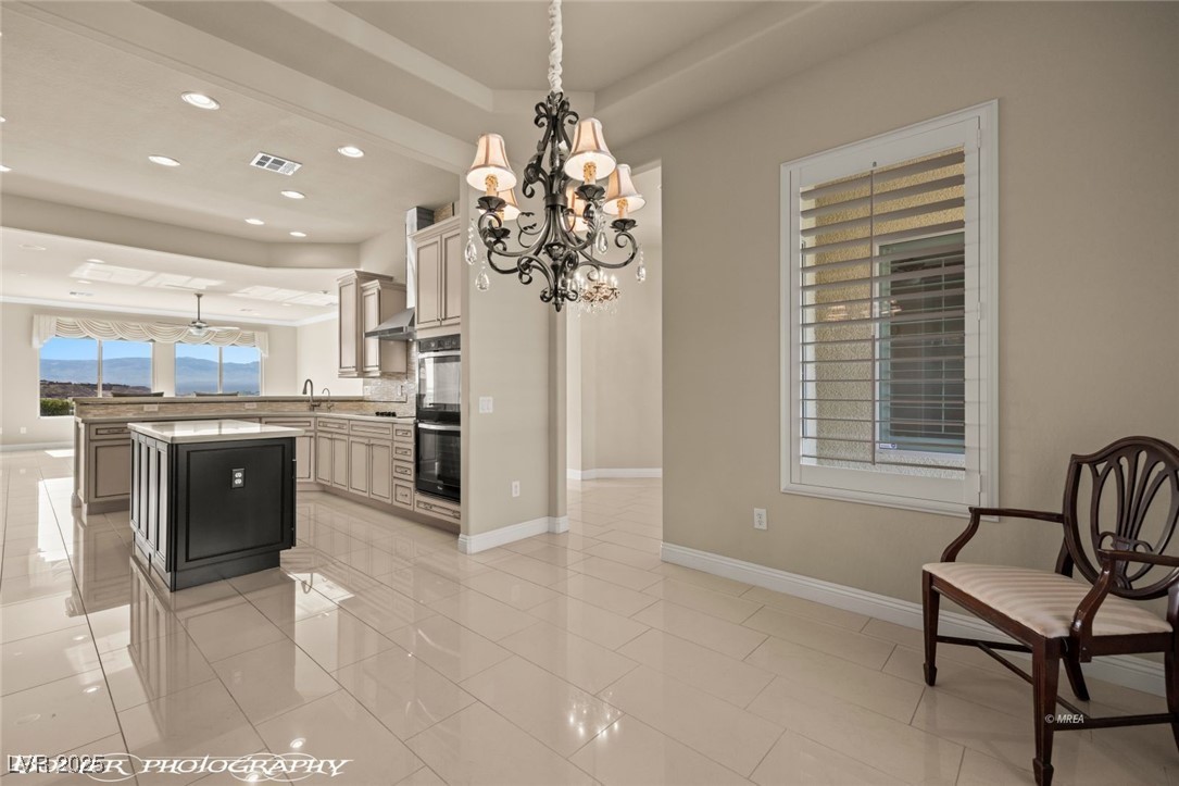 1348 Basin View Property Photo 12