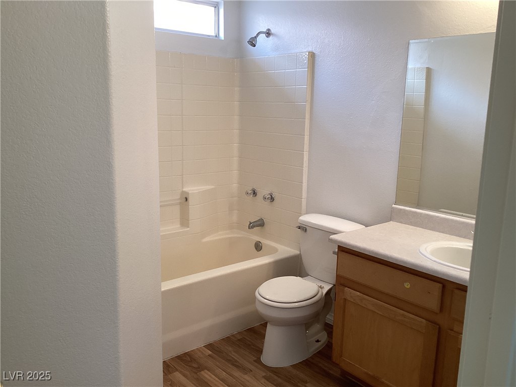 3144 Sierra Ridge Drive Property Photo 9