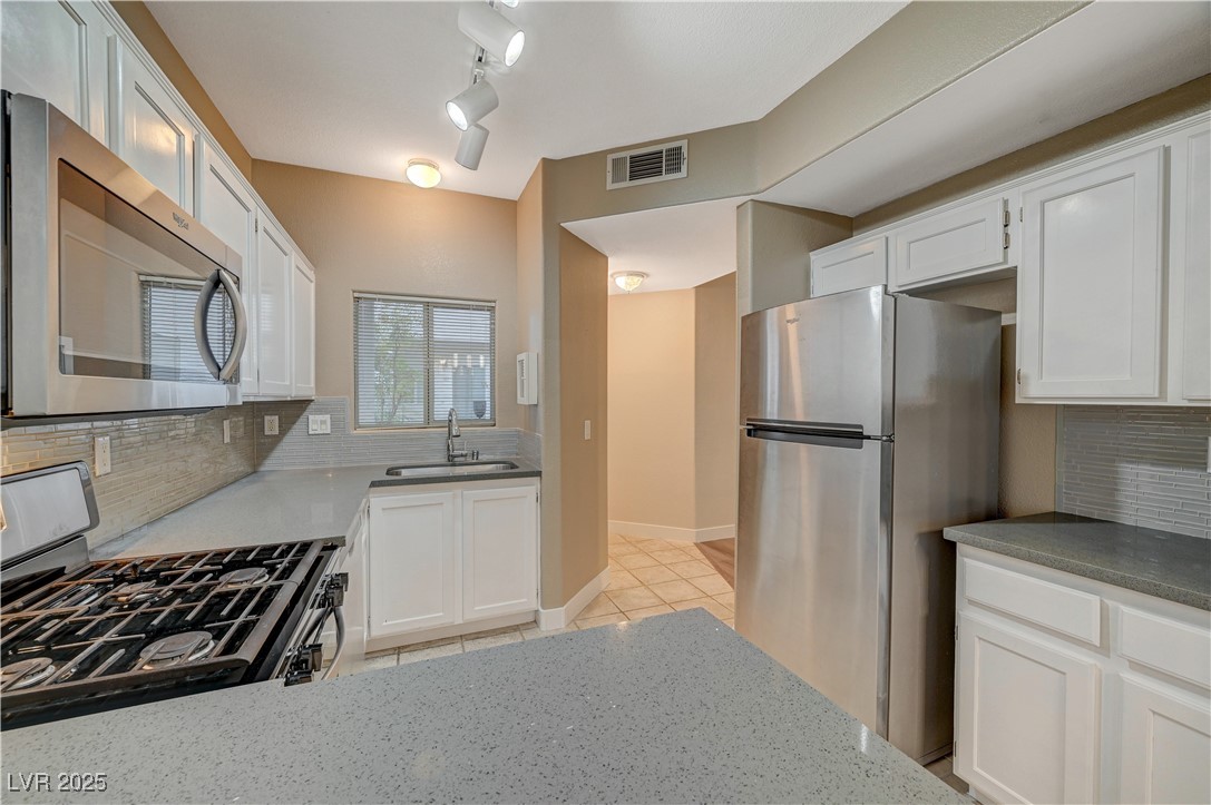 2109 Echo Bay Street 103 Property Photo 5