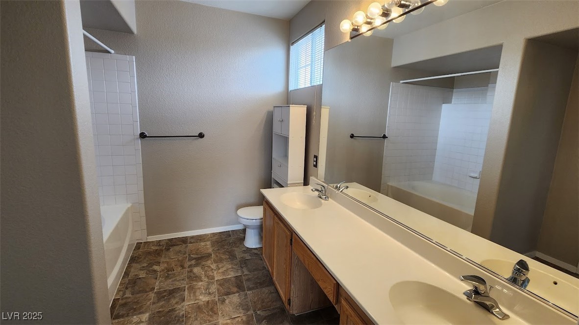 7632 Pacific Hills Avenue 204 Property Photo 11