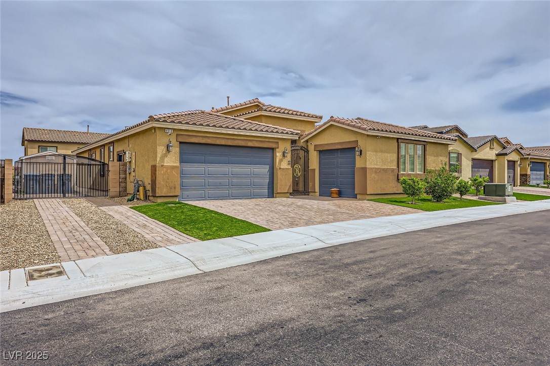 8318 Sonora Del Sol Street Property Photo 1